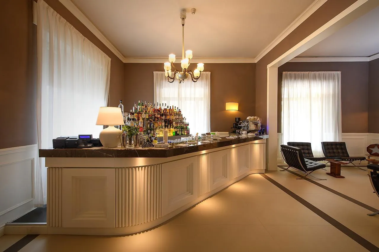 Grand Hotel & Riviera Lido di Camaiore 4*,