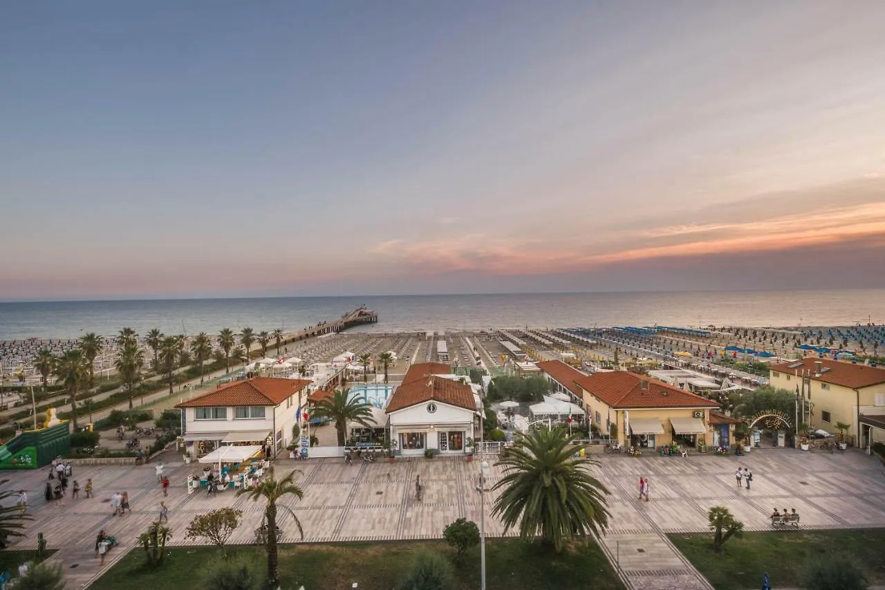 Grand Hotel & Riviera Lido di Camaiore Italy